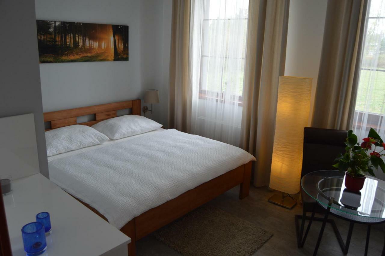 Vila Lipa Nový Bor Esterno foto