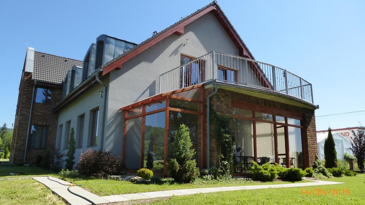 Vila Lipa Nový Bor Esterno foto
